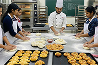 Professional Live Bakery, Bread and Bun Training